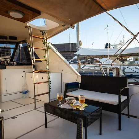 Magno Ii Boat *